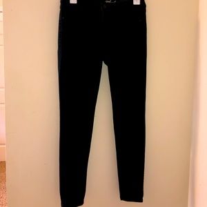 black midrise jegging